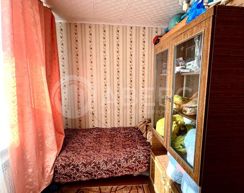 Продаётся комната в 1-комн. квартире, 12.4 м²