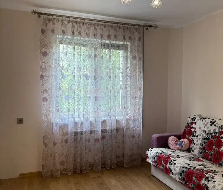 Продаётся 4-комнатная квартира, 85 м²