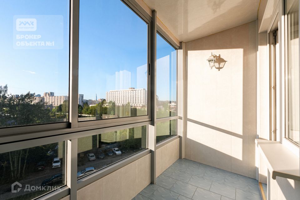 Продаётся 1-комнатная квартира, 53.5 м²