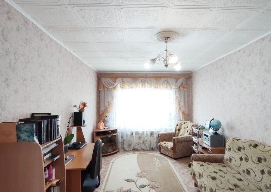 Продаётся 2-комнатная квартира, 44.8 м²