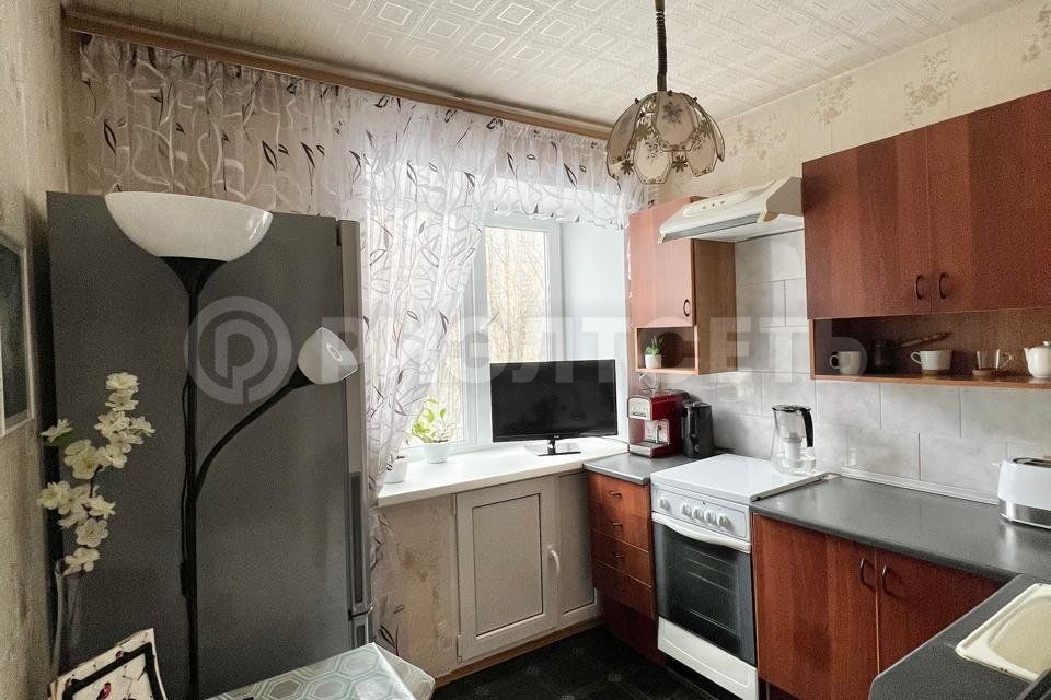 Продаётся 3-комнатная квартира, 53.6 м²