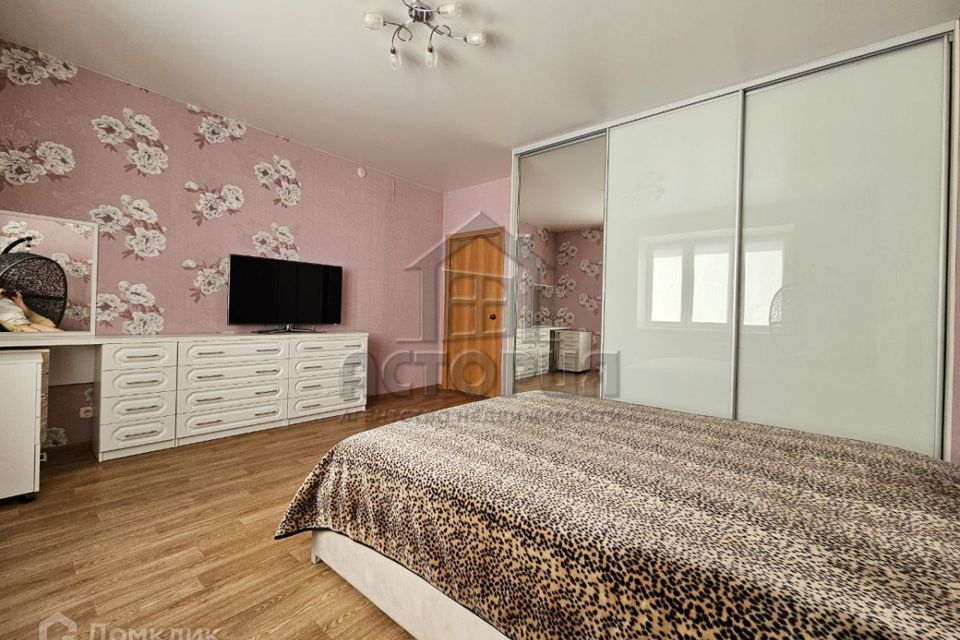 Продаётся 2-комнатная квартира, 75.9 м²