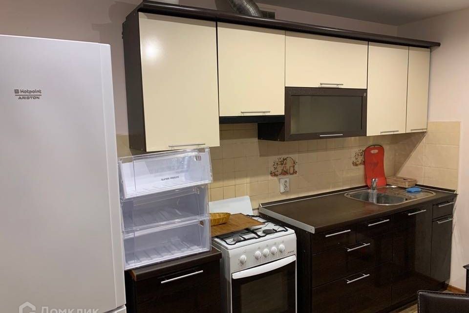 Сдаётся 2-комнатная квартира, 60 м²