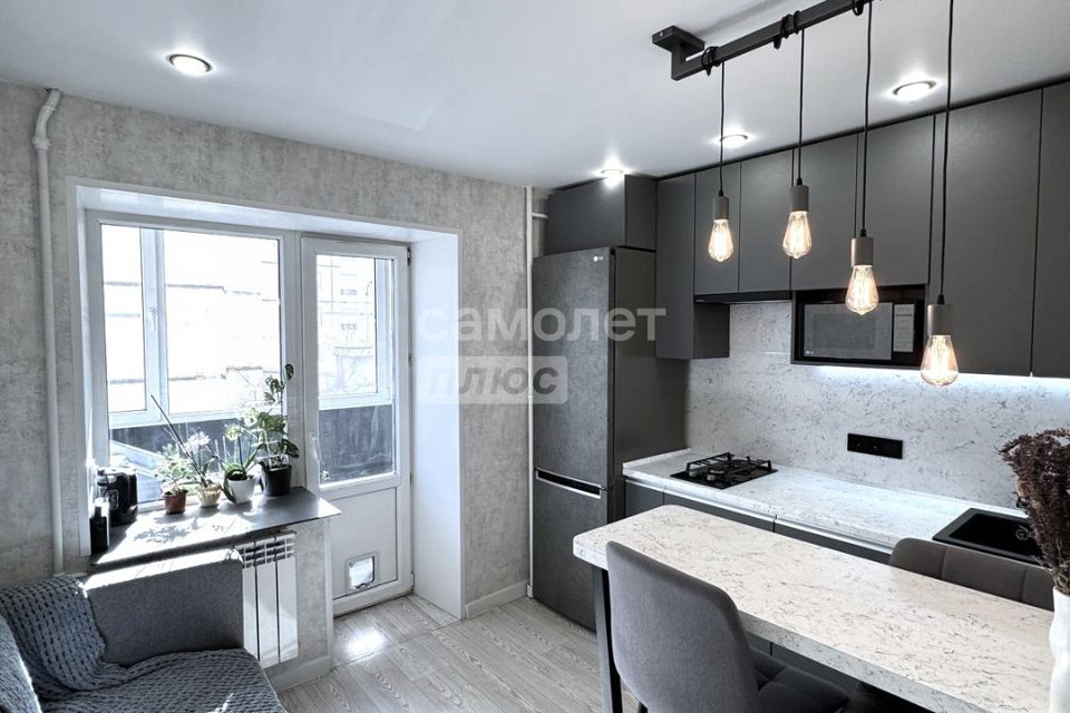 Продаётся 1-комнатная квартира, 36.7 м²