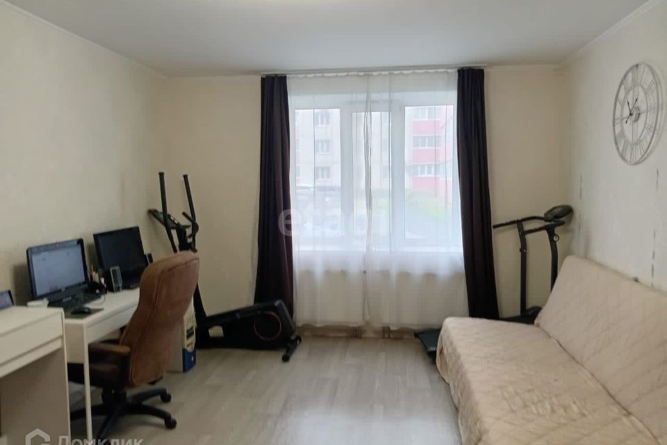 Продаётся 1-комнатная квартира, 39.9 м²