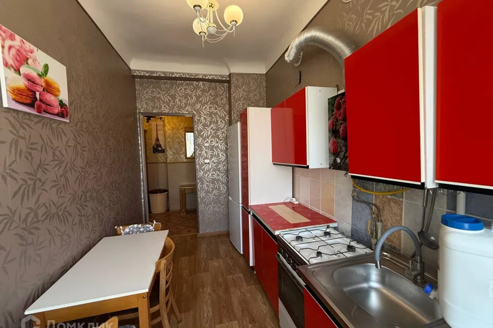 Сдаётся 2-комнатная квартира, 42 м²