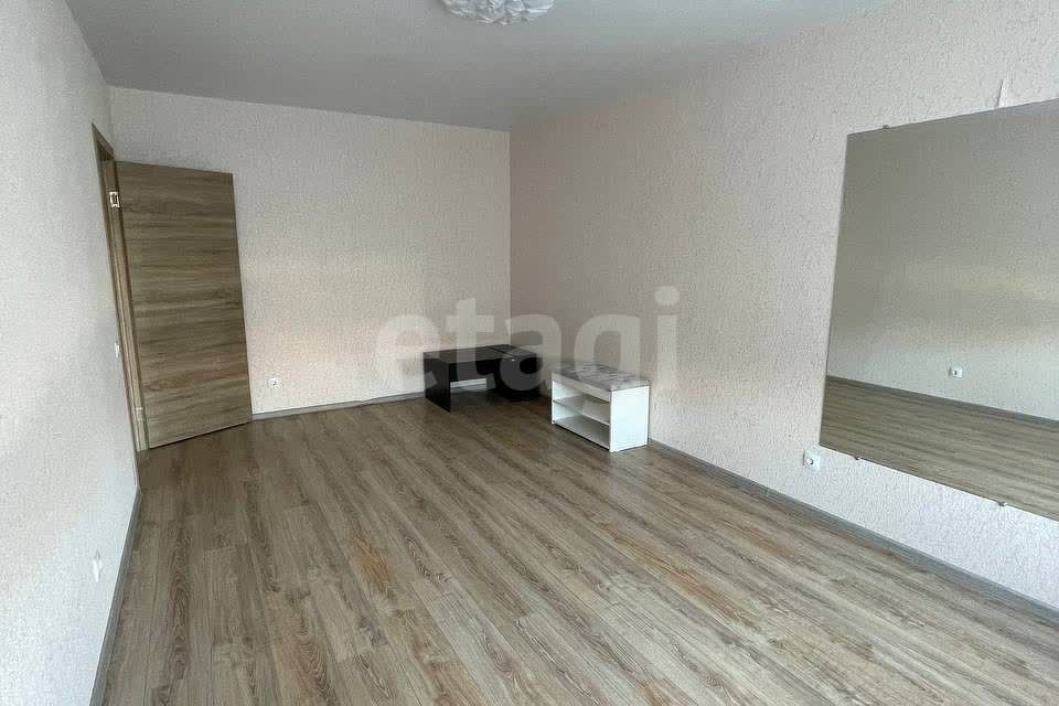 Продаётся 1-комнатная квартира, 39.6 м²
