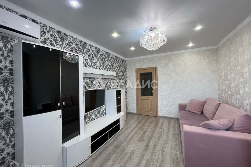Продаётся 1-комнатная квартира, 38.6 м²