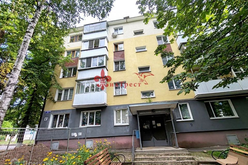 Продаётся 3-комнатная квартира, 60.8 м²