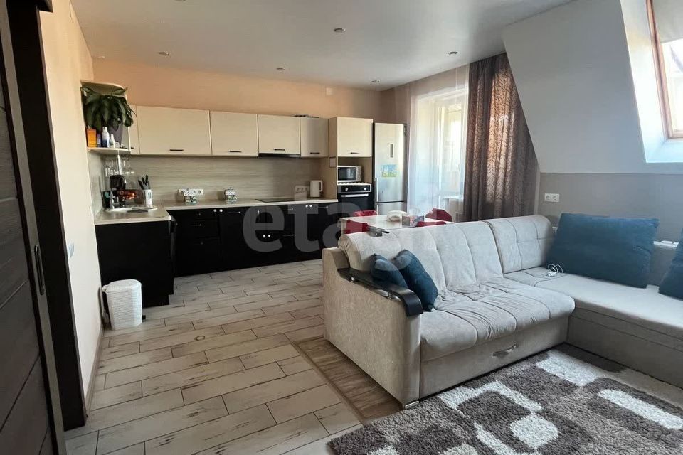 Продаётся 3-комнатная квартира, 67 м²