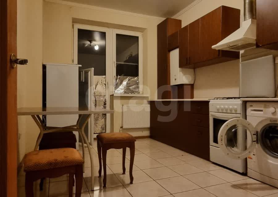 Продаётся 1-комнатная квартира, 38.4 м²