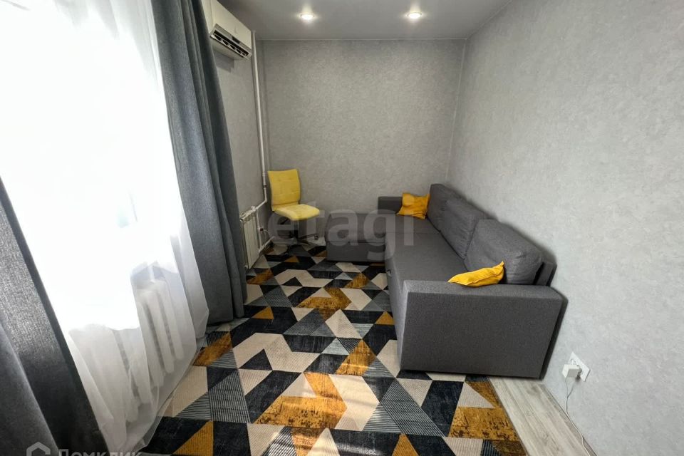 Сдаётся 2-комнатная квартира, 38 м²