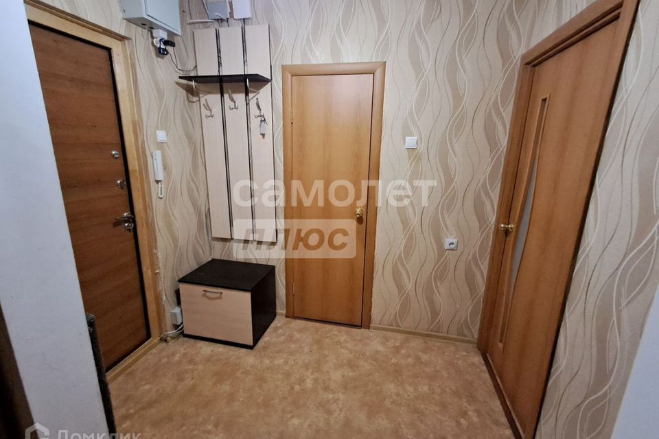Продаётся 1-комнатная квартира, 40.2 м²