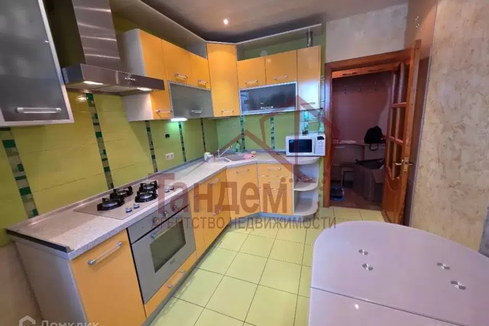 Продаётся 3-комнатная квартира, 74 м²