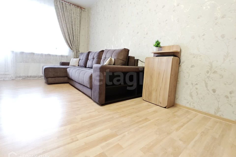 Продаётся 3-комнатная квартира, 98.1 м²