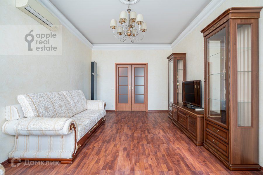 Сдаётся 2-комнатная квартира, 73 м²