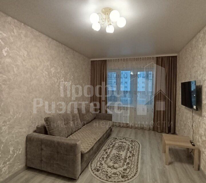 Сдаётся 1-комнатная квартира, 42 м²