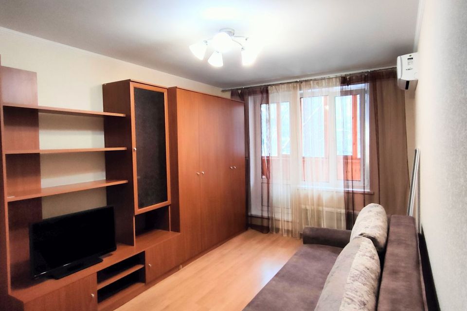 Сдаётся 1-комнатная квартира, 33 м²