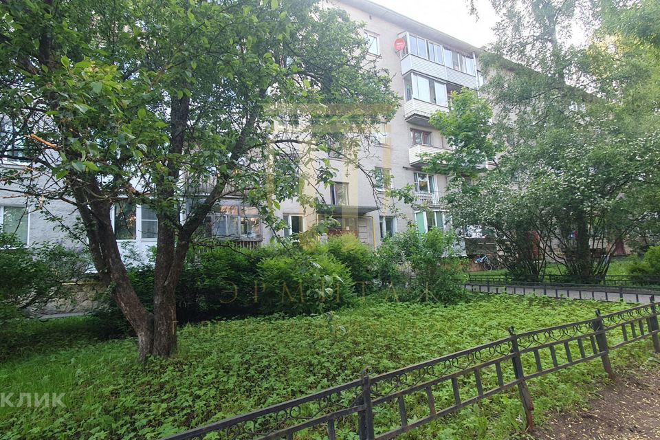 Продаётся 1-комнатная квартира, 28.4 м²