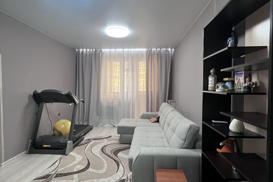 Продаётся 3-комнатная квартира, 66.8 м²