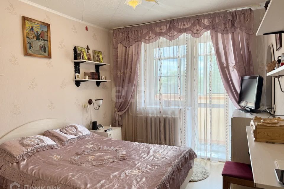Продаётся 3-комнатная квартира, 61.9 м²