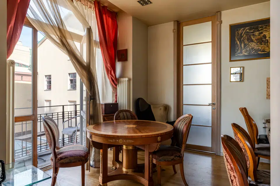 Продаётся 5-комнатная квартира, 144.4 м²