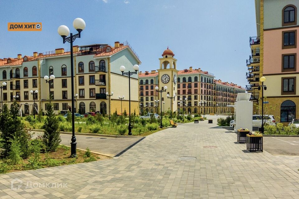 Продаётся 1-комнатная квартира, 43.6 м²