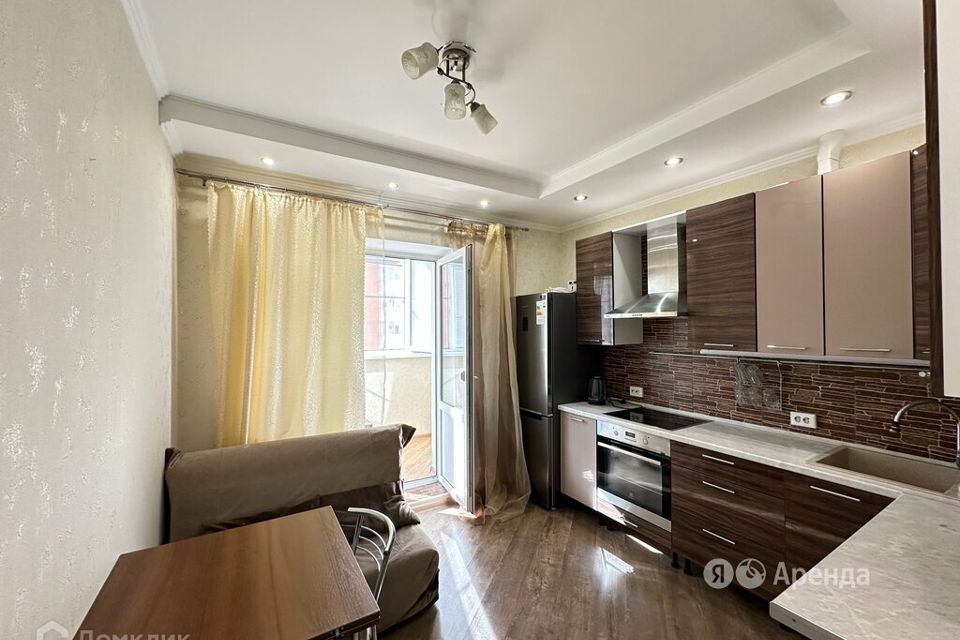 Сдаётся 1-комнатная квартира, 38 м²