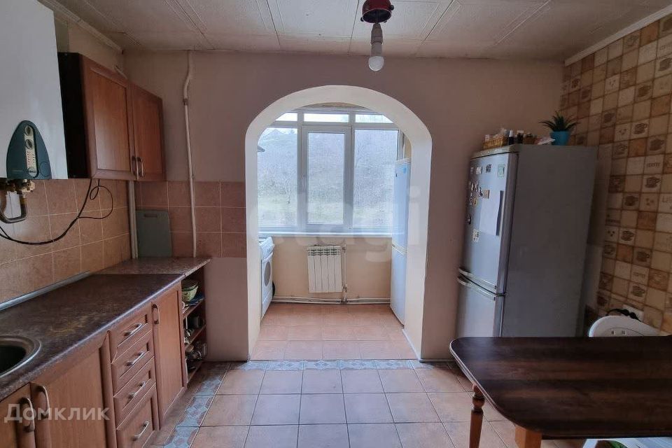 Продаётся 3-комнатная квартира, 72.1 м²