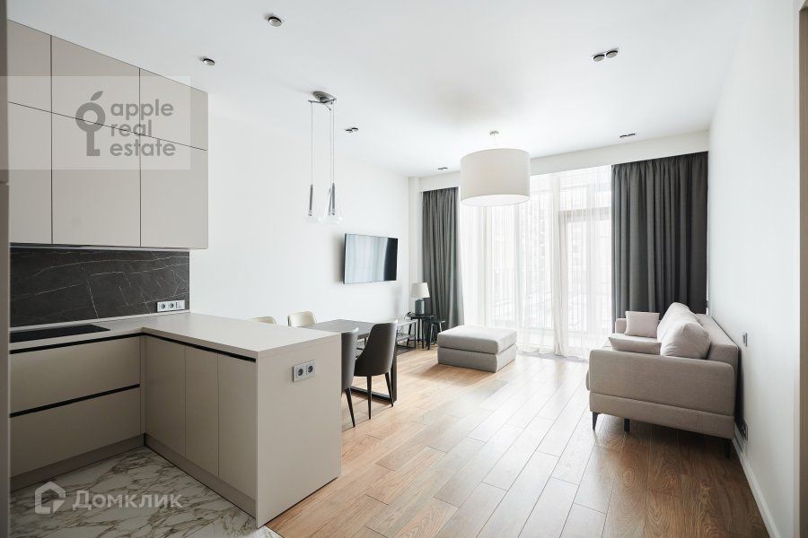 Сдаётся 2-комнатная квартира, 72 м²