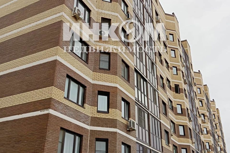 Продаётся 2-комнатная квартира, 68.6 м²