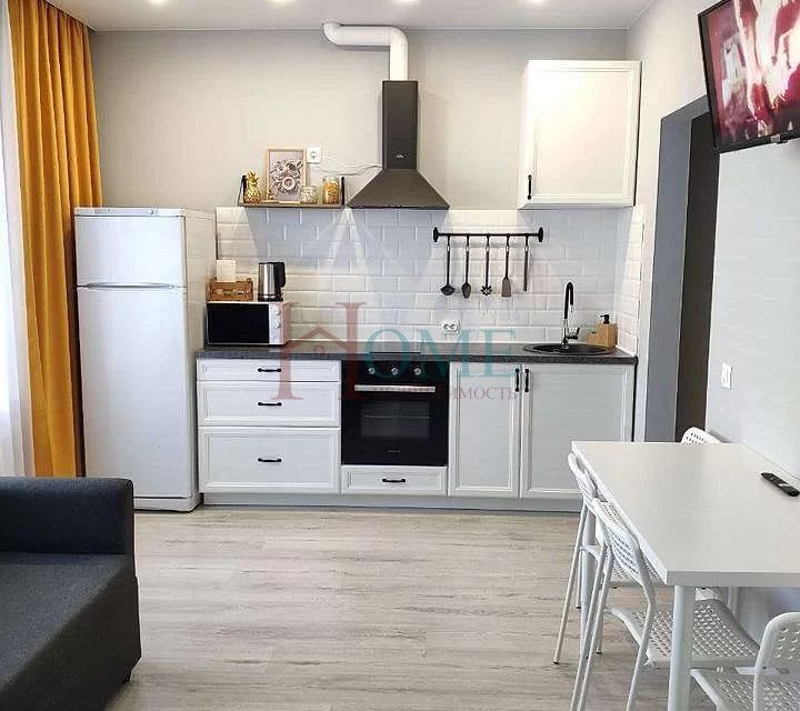 Сдаётся 2-комнатная квартира, 37 м²