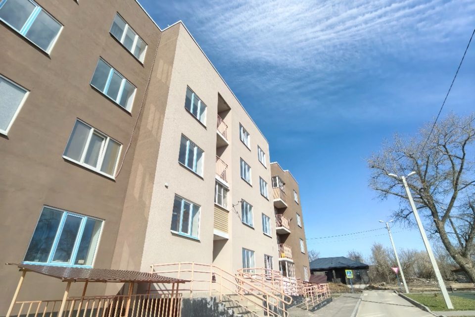 Продаётся 3-комнатная квартира, 65 м²
