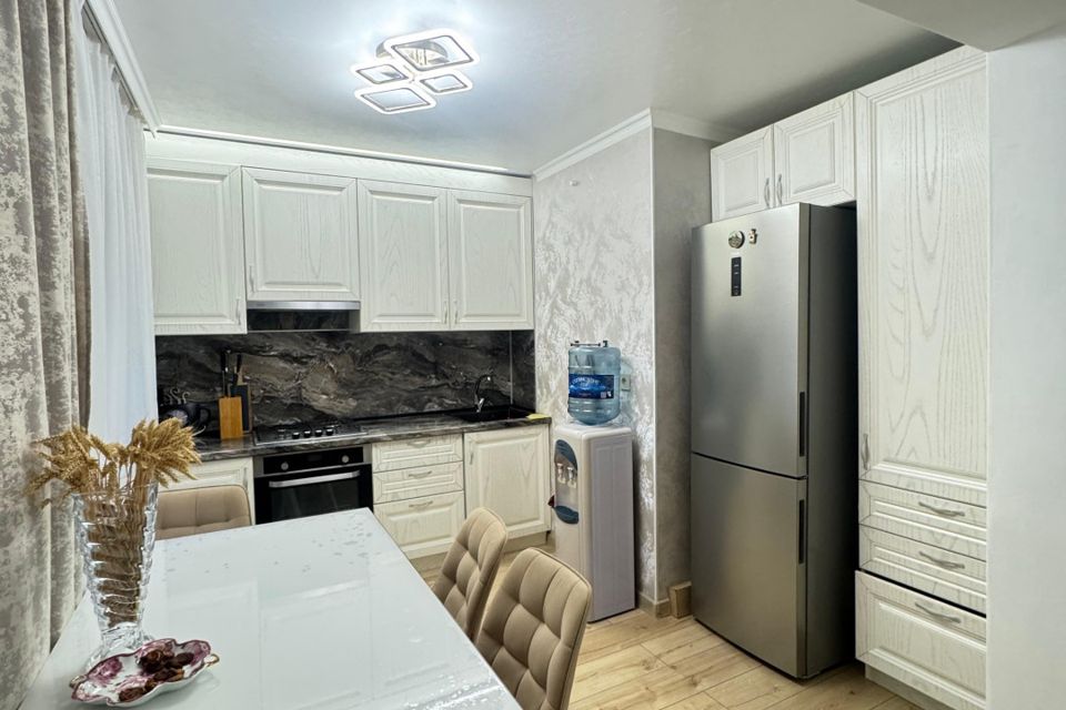 Сдаётся 2-комнатная квартира, 55 м²