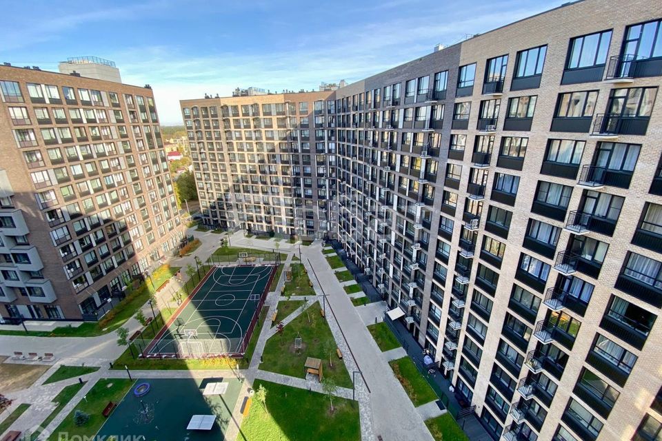 Продаётся 2-комнатная квартира, 65.2 м²