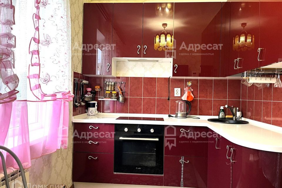 Продаётся 3-комнатная квартира, 66.4 м²