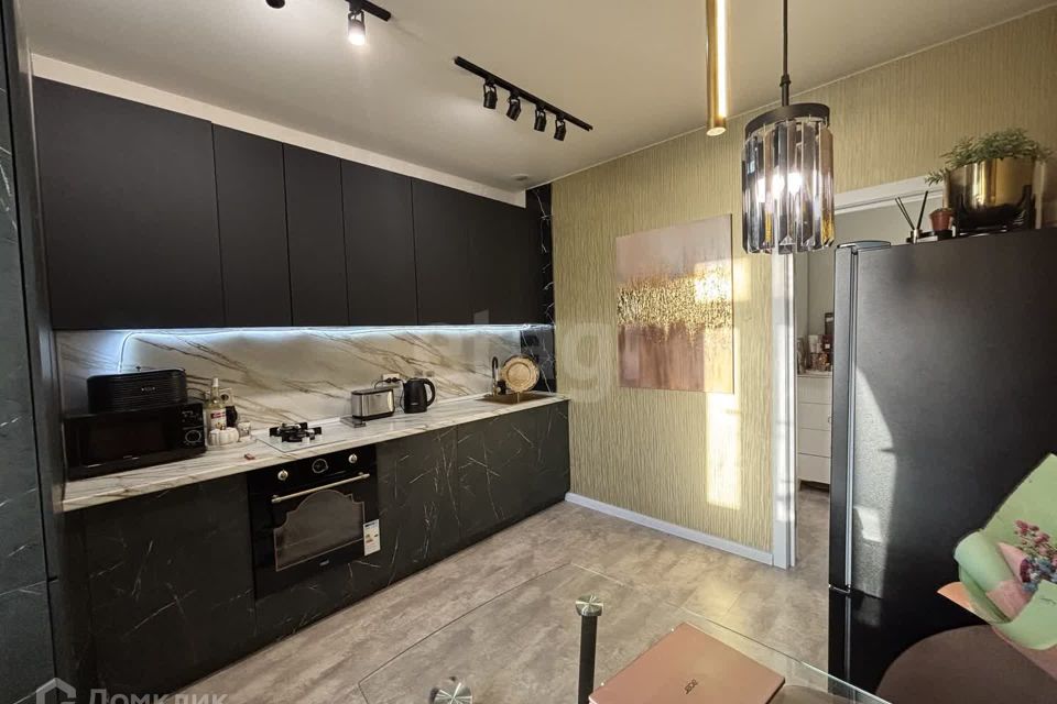 Продаётся 1-комнатная квартира, 38 м²
