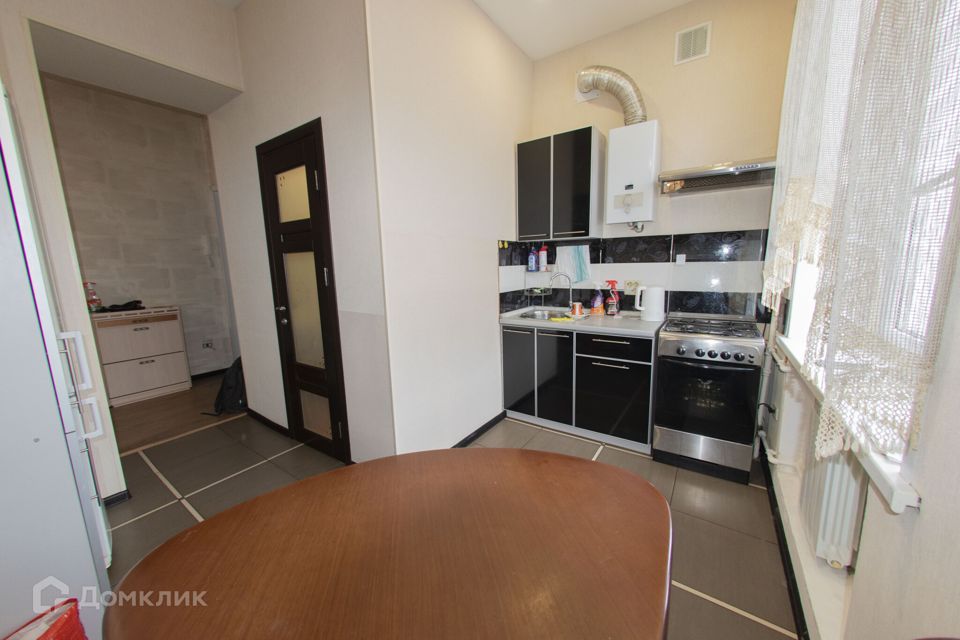Продаётся 2-комнатная квартира, 57.3 м²