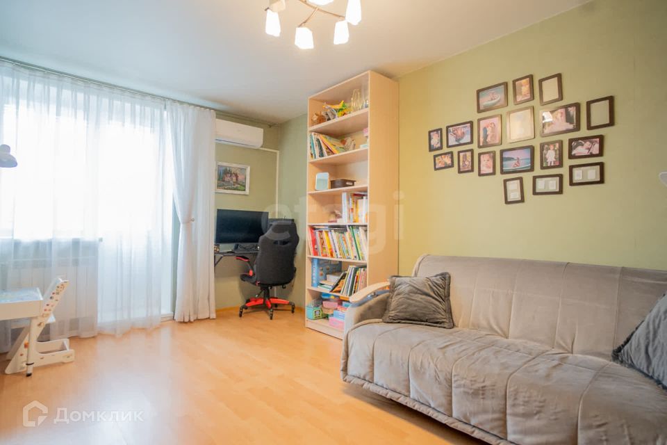 Продаётся 2-комнатная квартира, 48.7 м²
