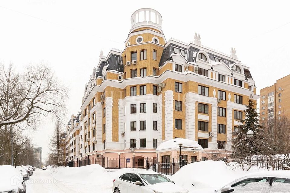 Продаётся 5-комнатная квартира, 166.6 м²