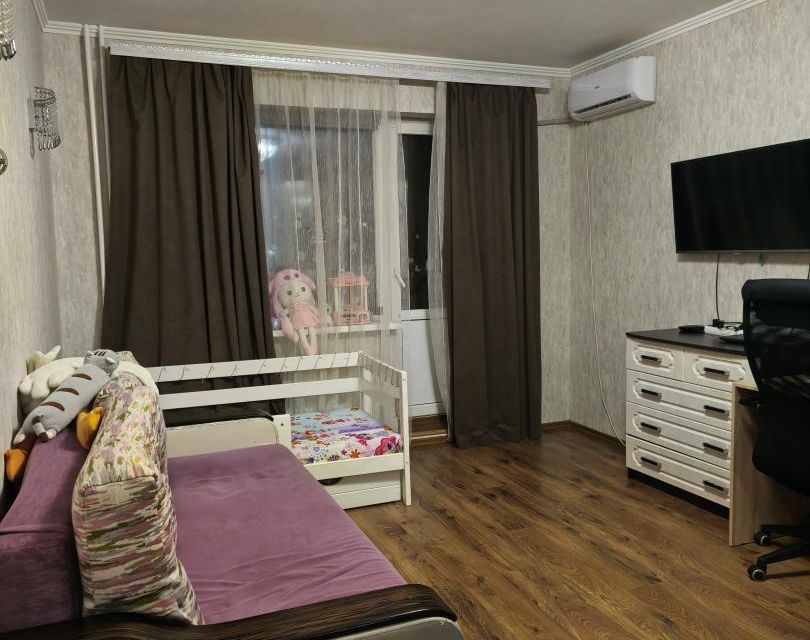 Продаётся 1-комнатная квартира, 39.9 м²