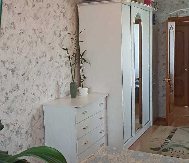 Продаётся 3-комнатная квартира, 65 м²