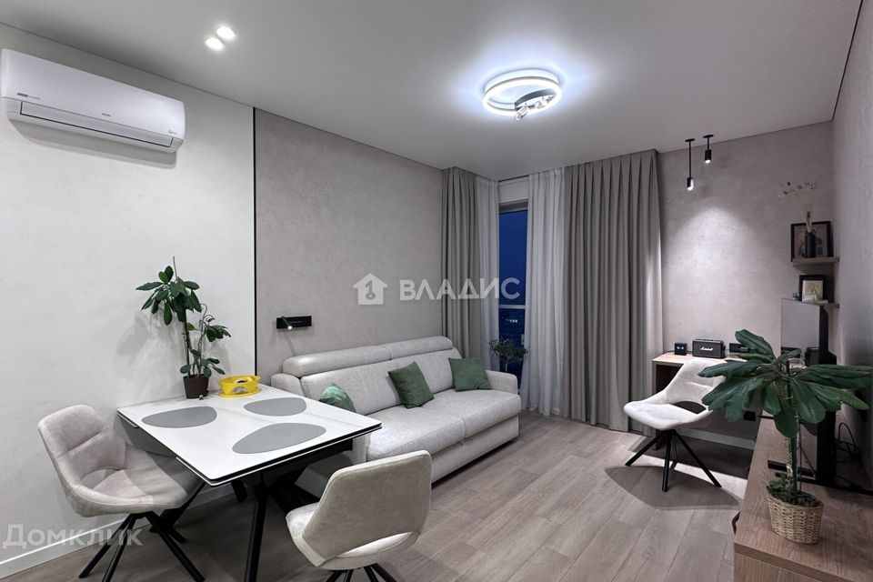 Продаётся 2-комнатная квартира, 42.2 м²