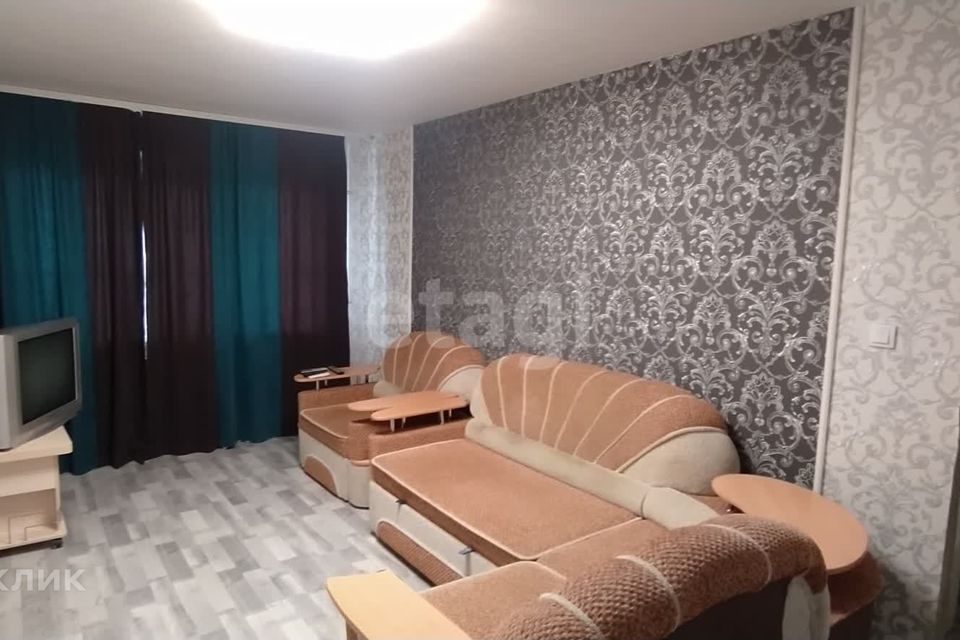 Продаётся 3-комнатная квартира, 62.5 м²