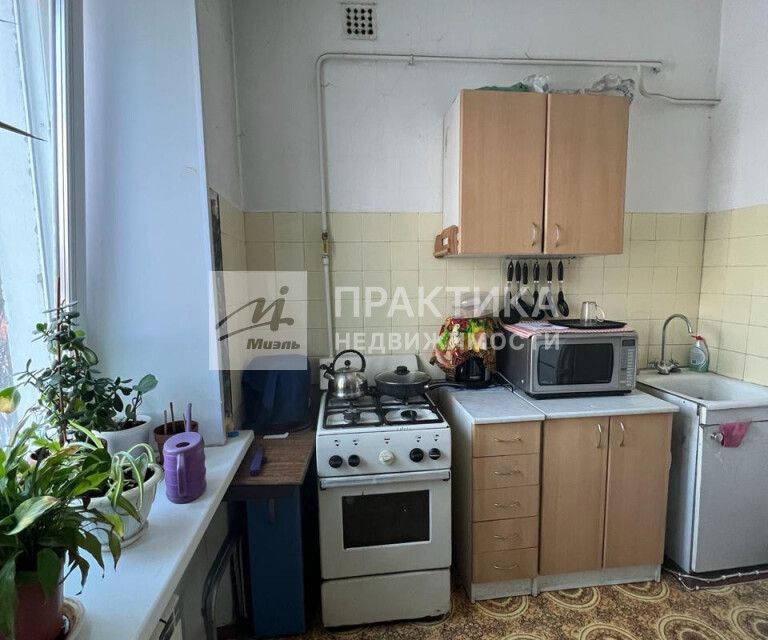Продаётся комната в 3-комн. квартире, 21 м²