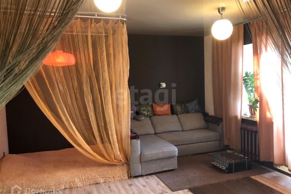 Продаётся 1-комнатная квартира, 43.2 м²