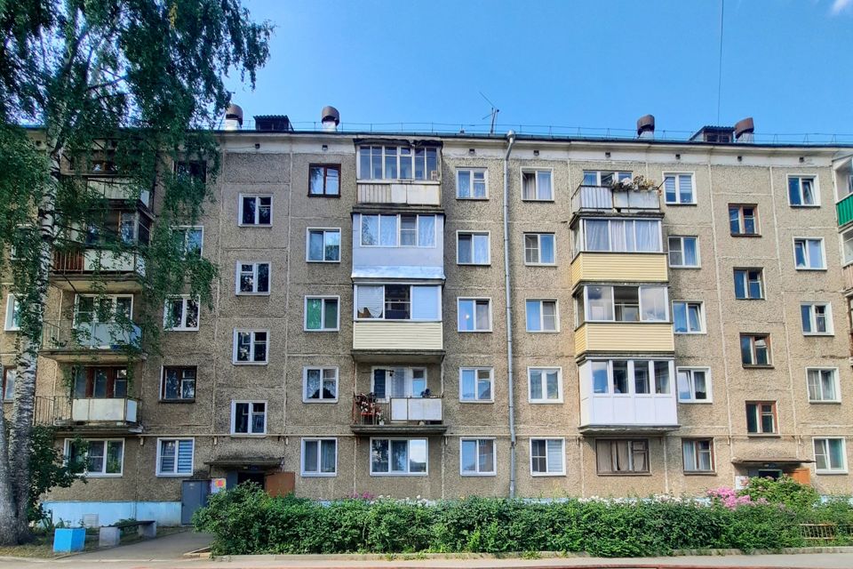 Продаётся 2-комнатная квартира, 46.2 м²