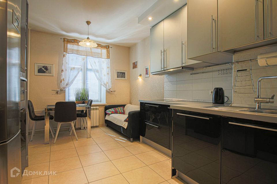 Сдаётся 2-комнатная квартира, 60 м²