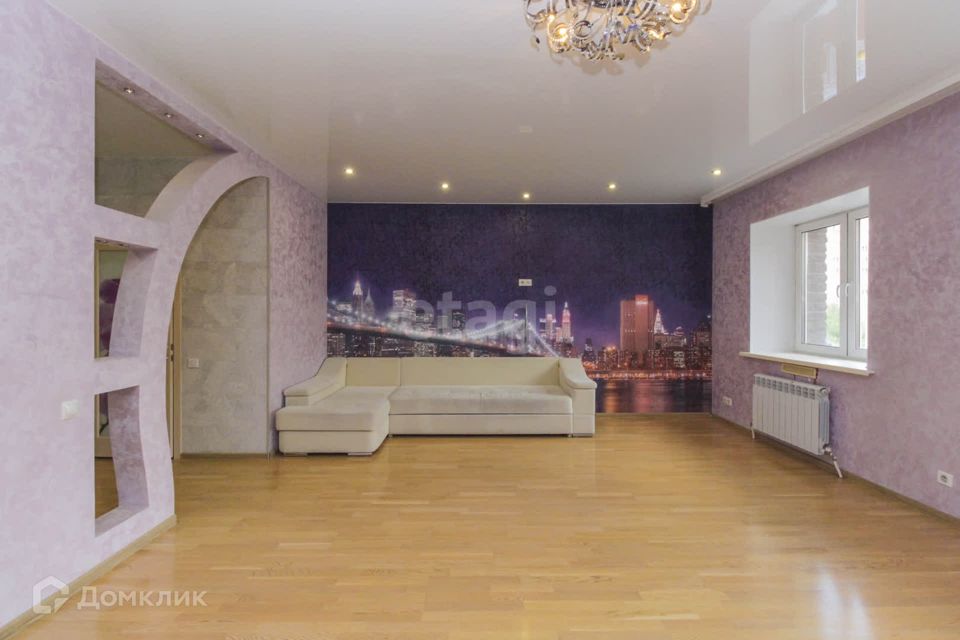 Продаётся 1-комнатная квартира, 75 м²