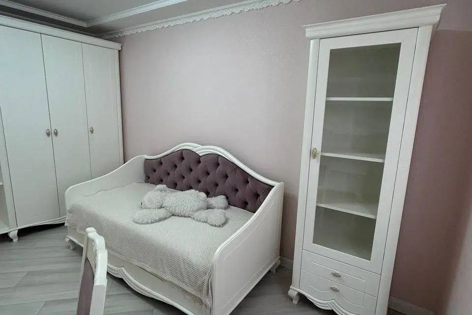 Продаётся 5-комнатная квартира, 51.6 м²
